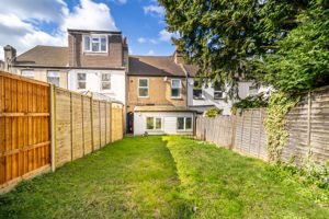 Godstone Road